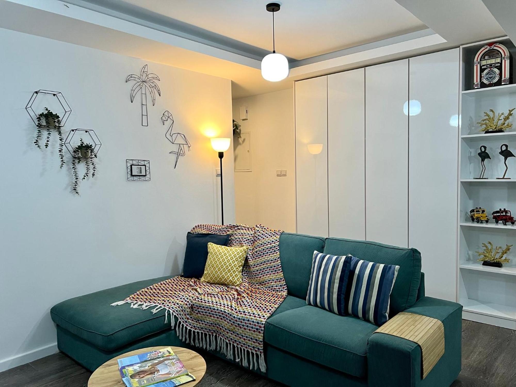 Fat Cow Apartments Larnaca Exterior photo